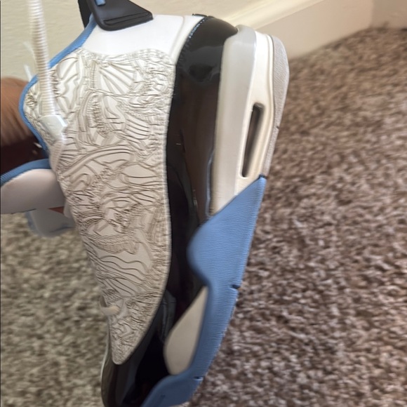 JORDANS 6Youth BOYS - Picture 5 of 6